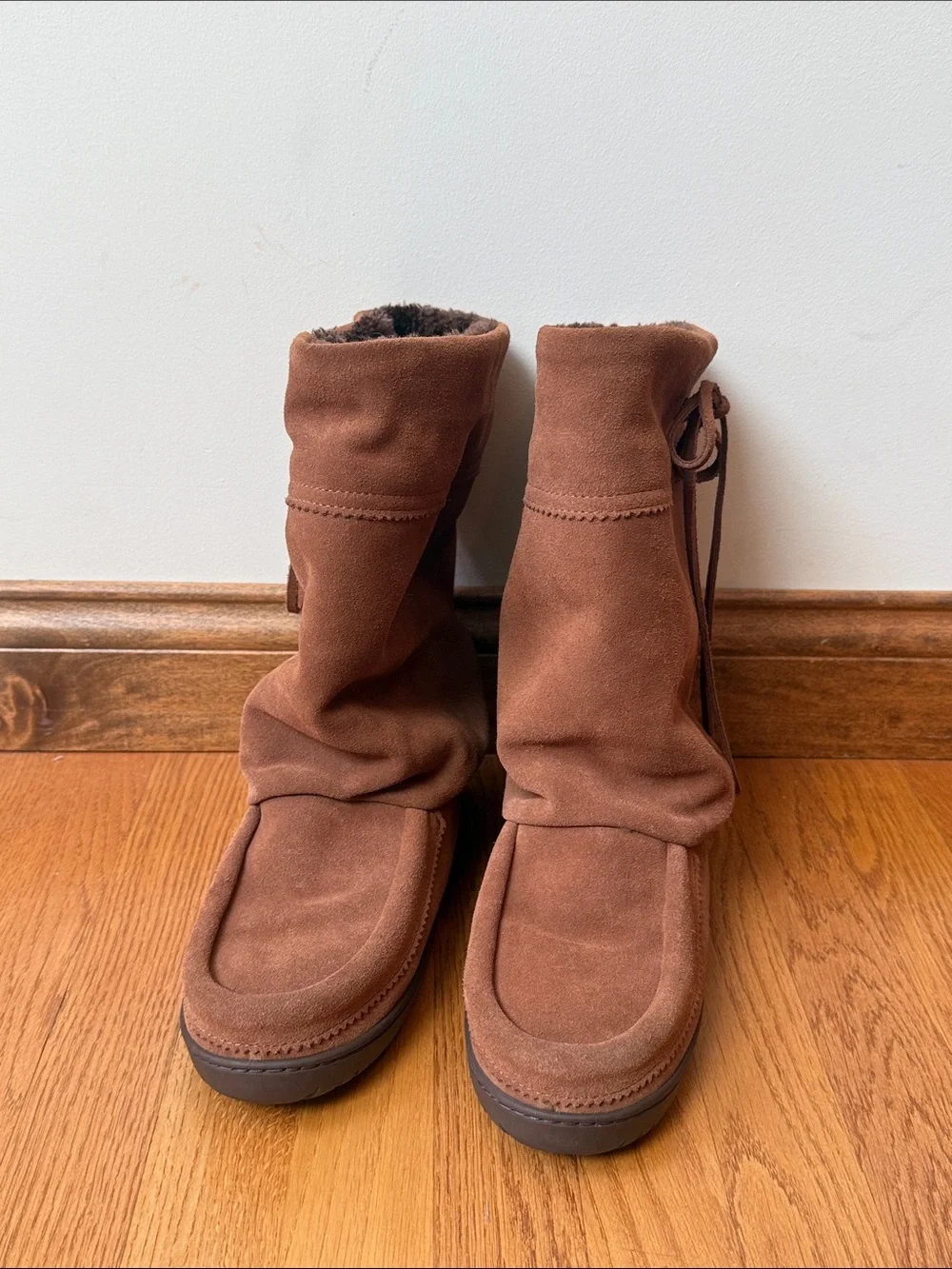 Manitobah Hunter Waterproof Winter Boots Suede Comfort Unisex Men’s 7 Ladies 9